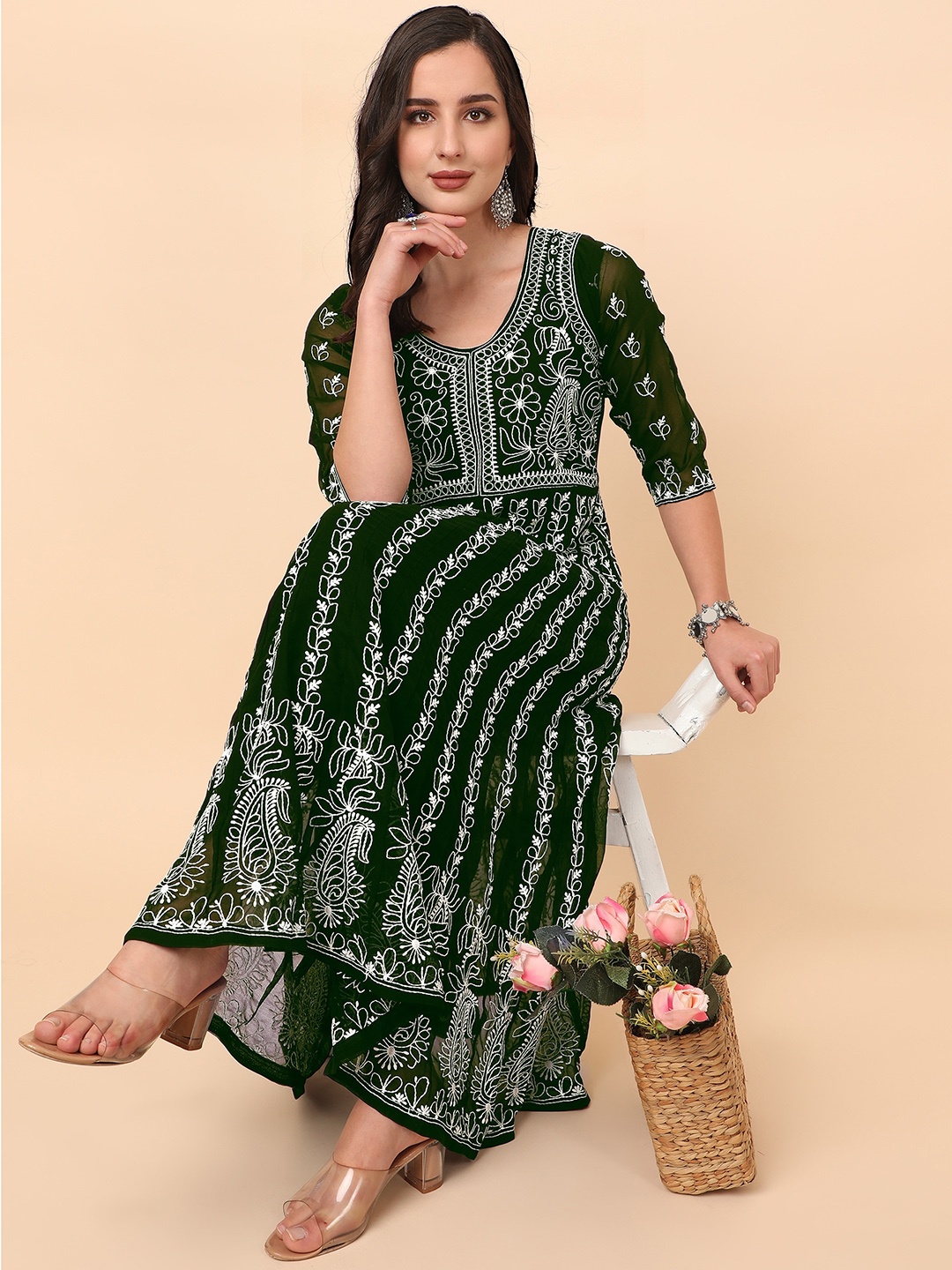 

HERENOW Chikankari Embroidered Thread Work Georgette Anarkali Kurta, Green