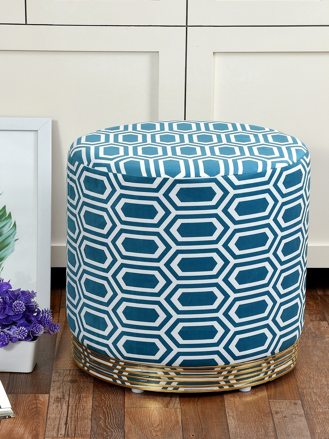 

RIANCE CREATIONS Blue & White Printed Round Wooden Ottoman