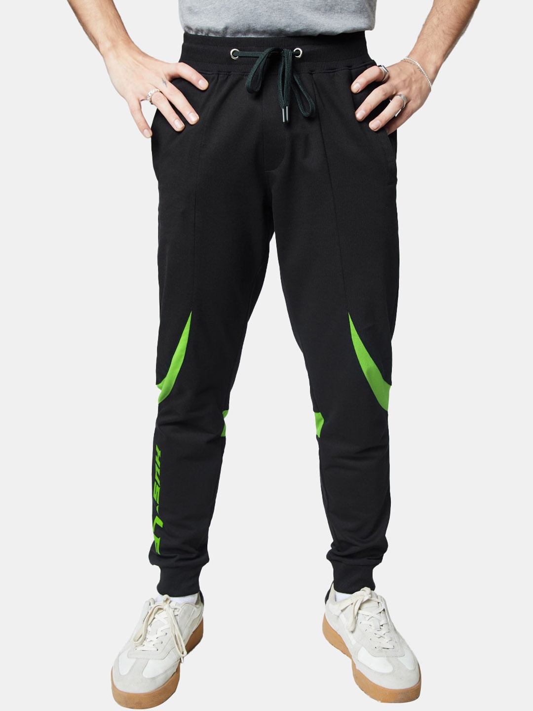 

The Souled Store Men Printed Joggers, Black