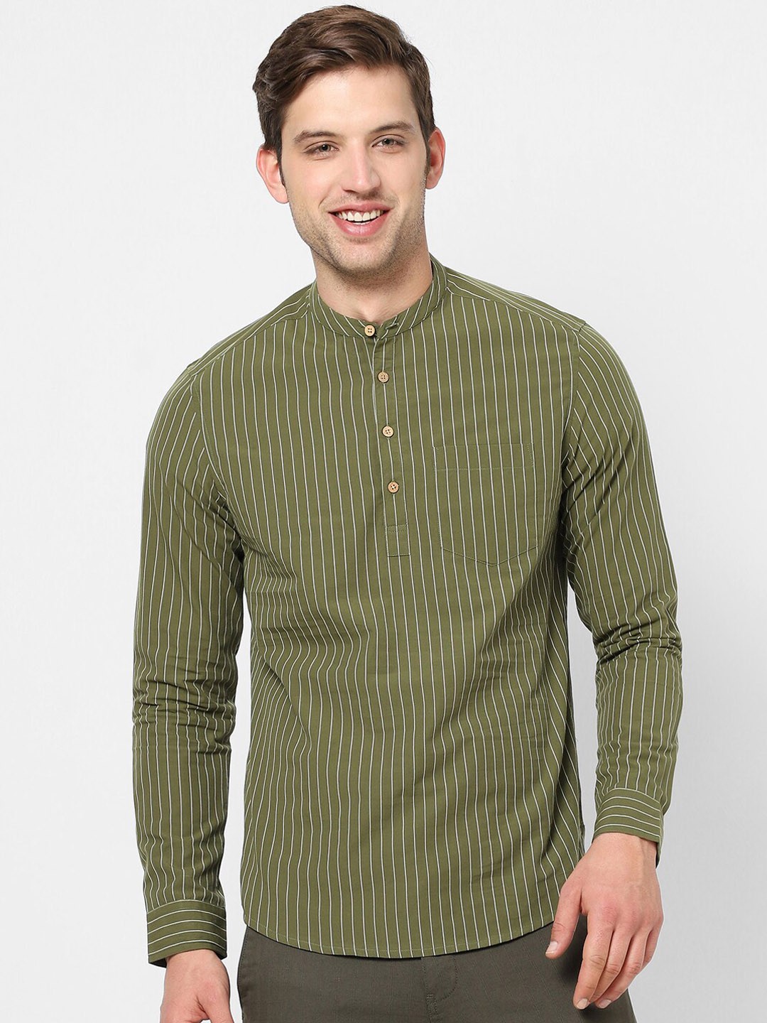 

VASTRADO Men Striped Cotton Kurta, Olive