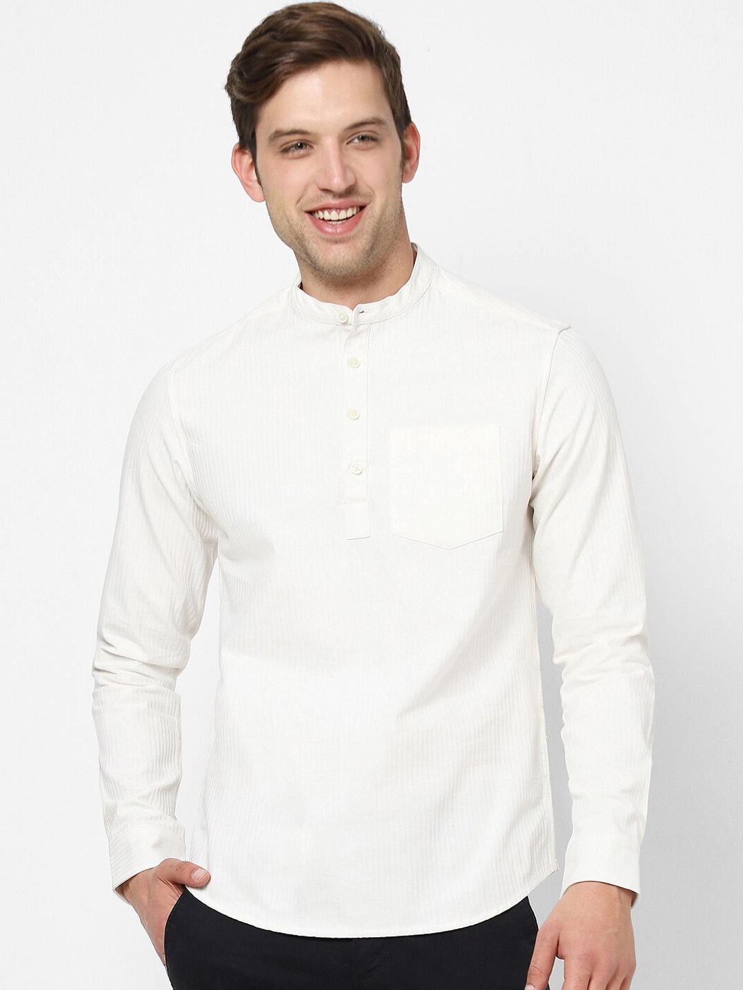 

VASTRADO Men Cotton Kurta, White