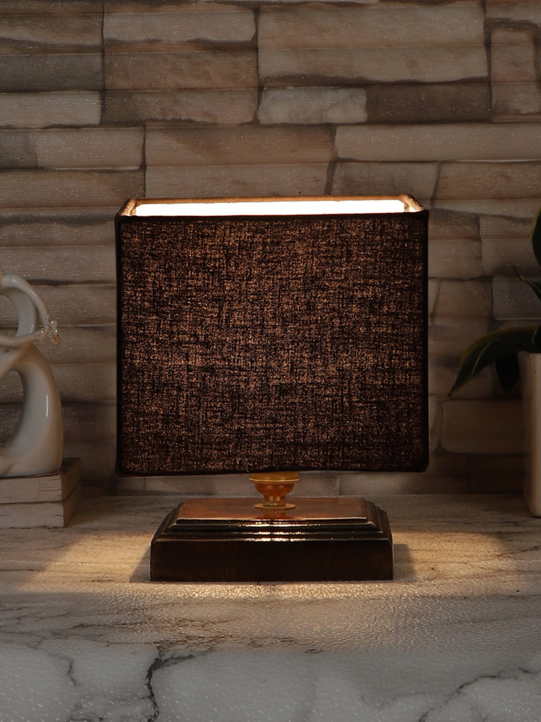 

Devansh Black & Brown Textured Table Lamps With Shade