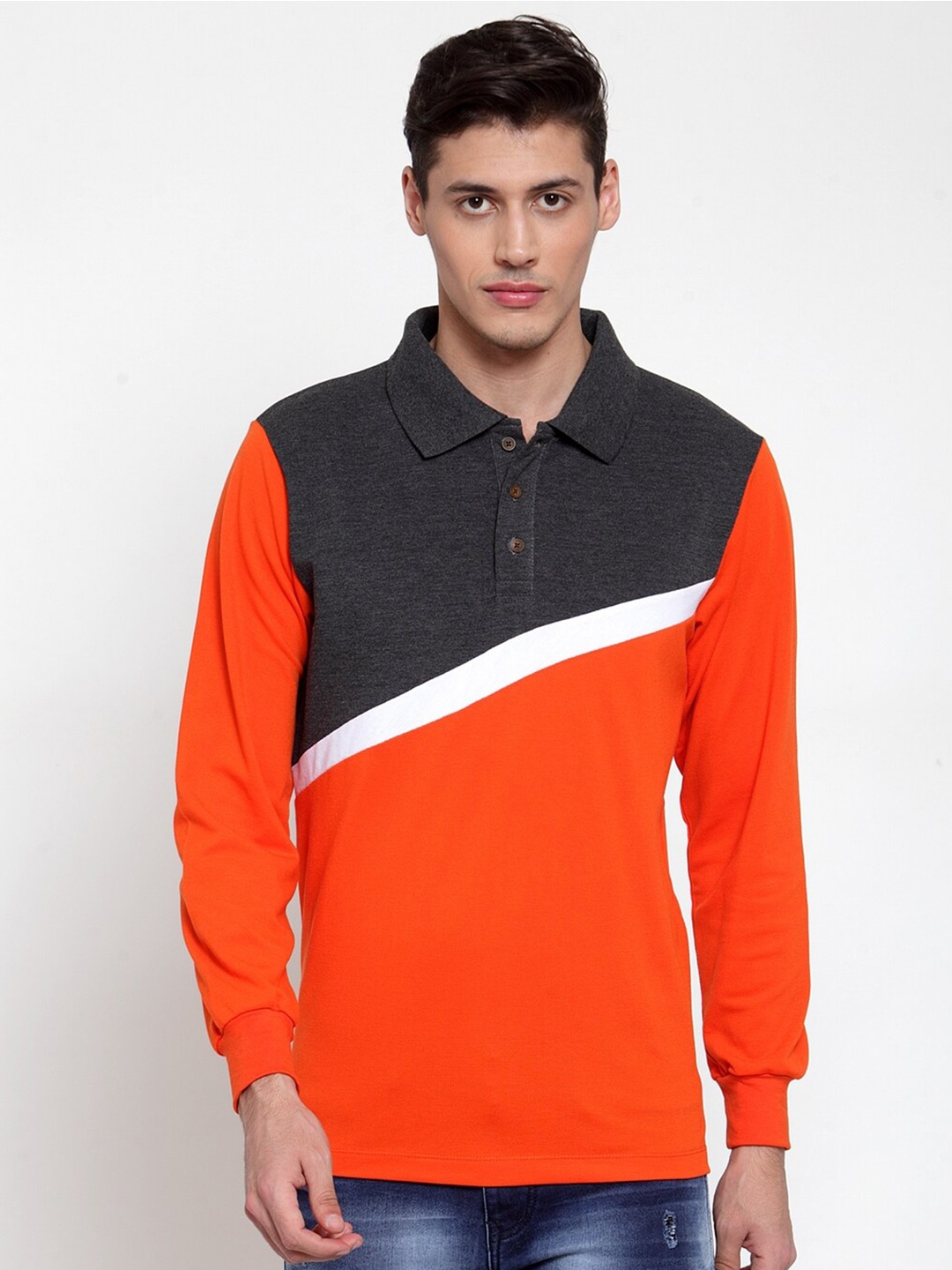 

Kalt Men Orange & Black Colourblocked Polo Collar Applique T-shirt