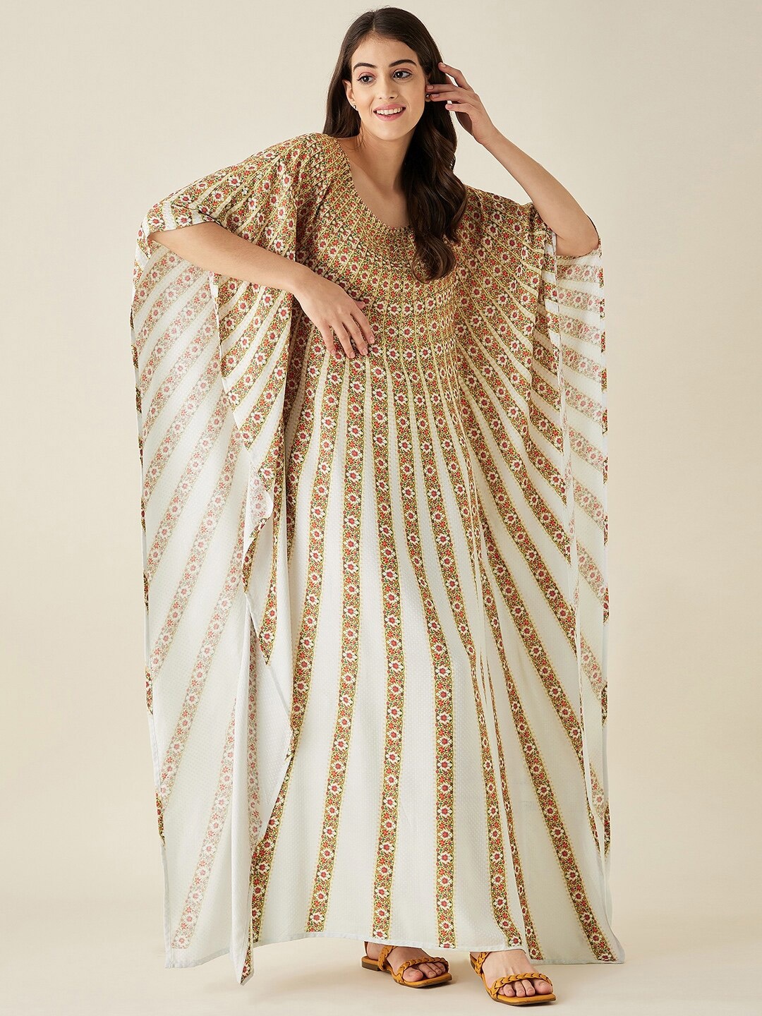 

The Kaftan Company Women Printed Maxi Nightdress, White