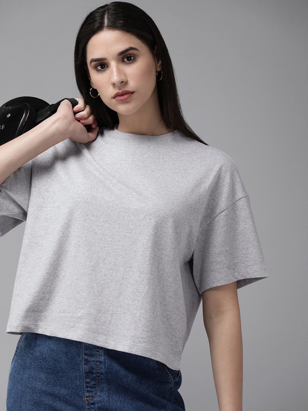 

Roadster Women Solid Drop-Shoulder Sleeves Boxy T-shirt, Grey melange