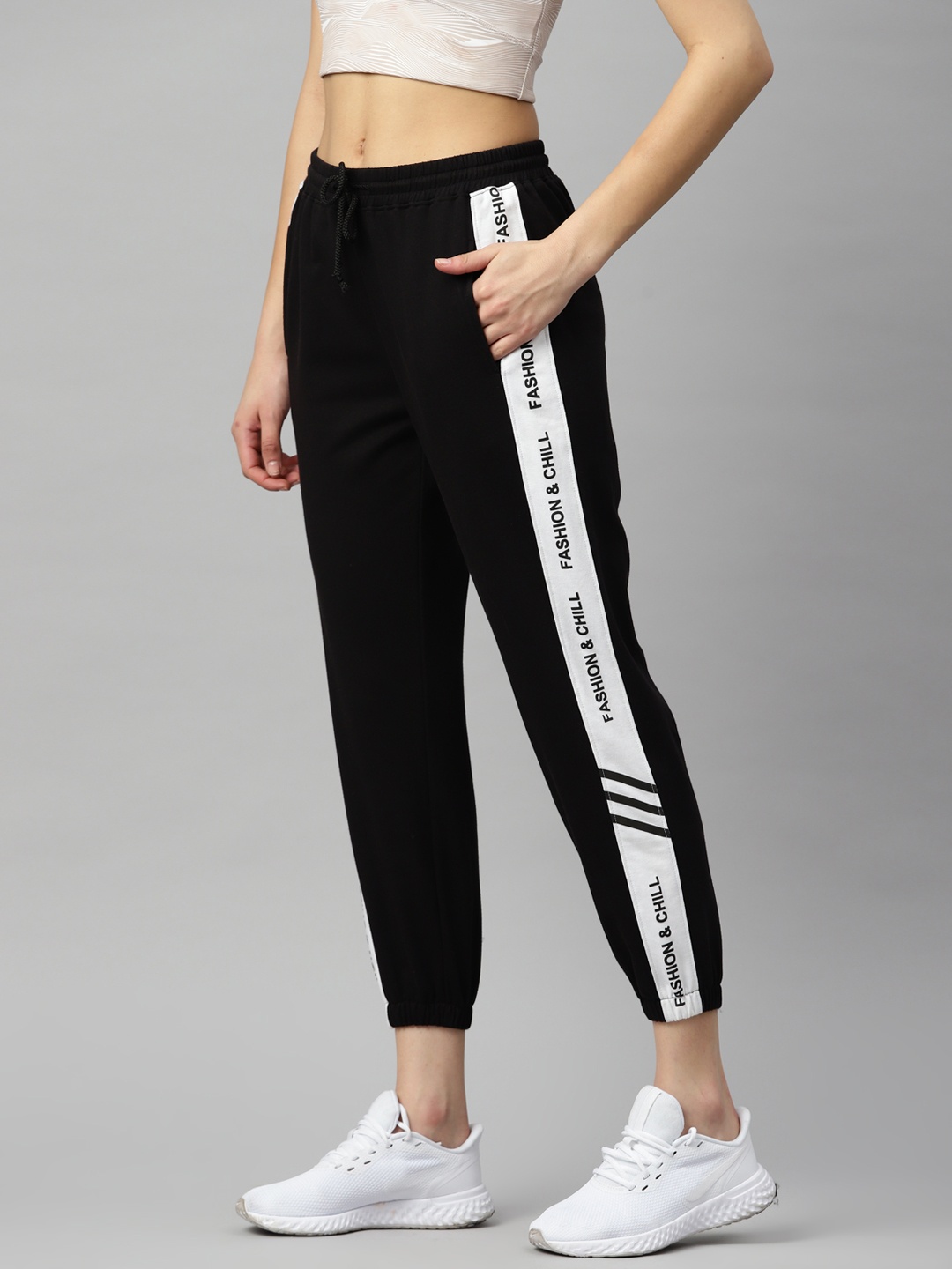 

Laabha Women Regular Fit Typography Joggers, Black