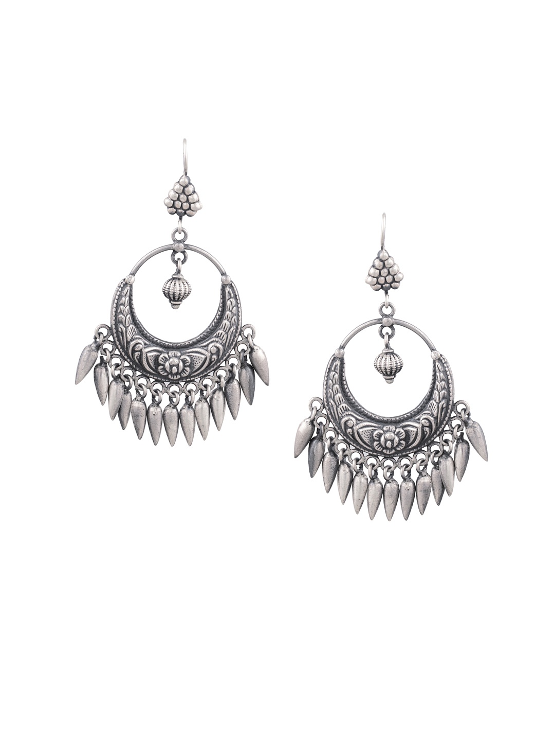 

ahilya Sterling Silver Circular Chandbalis