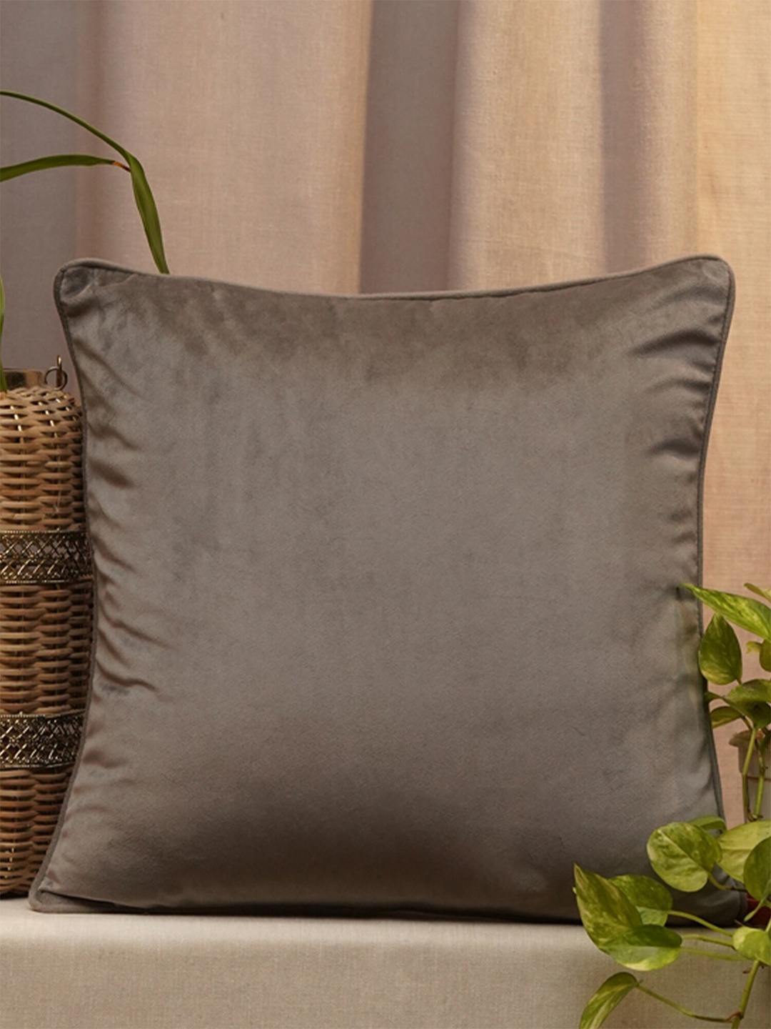 

ZEBA Grey Velvet Square Cushion Cover