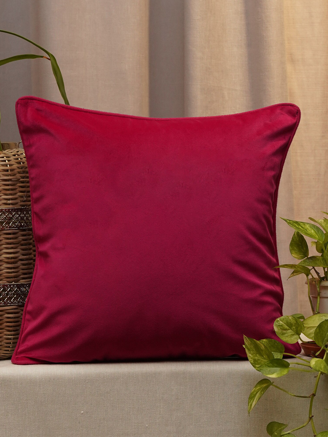 

ZEBA Pink Velvet Square Cushion Cover