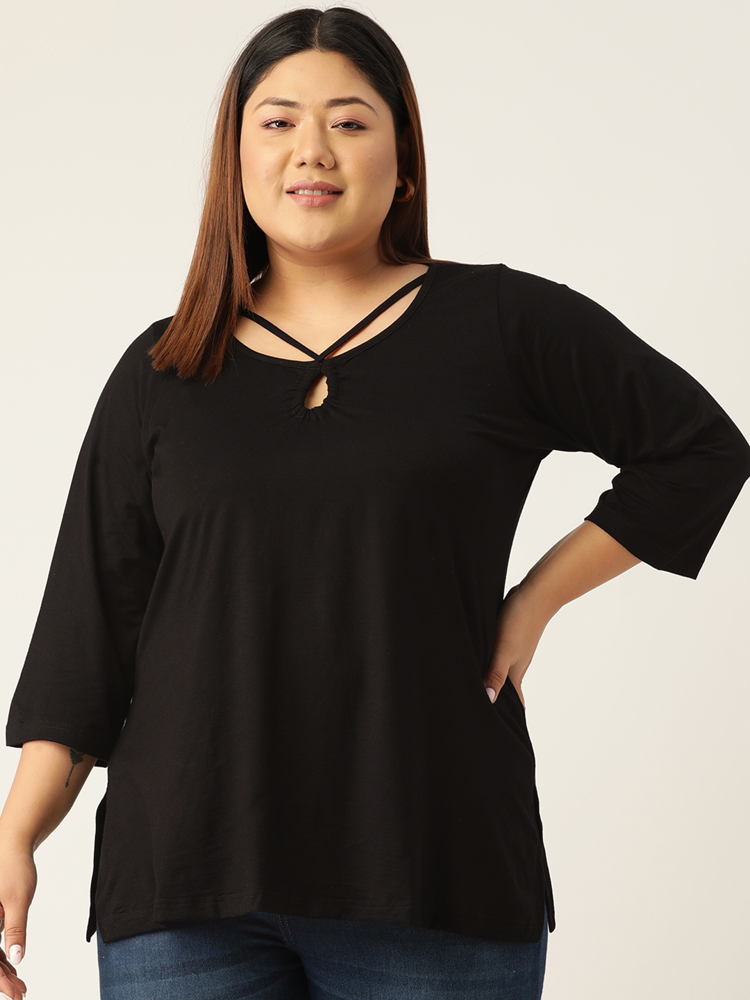 

theRebelinme Plus Size Women Keyhole Neck Longline Top, Black