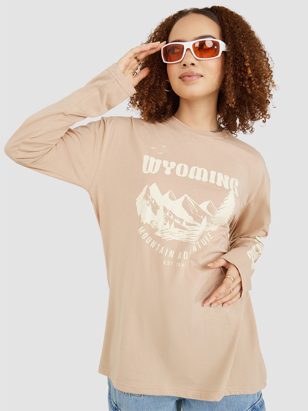 

Styli WomenTypography Printed Loose Cotton T-shirt, Beige