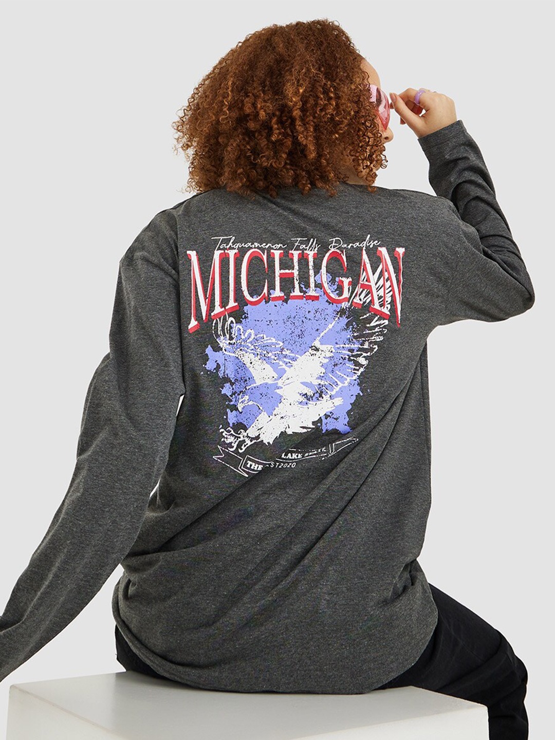 

Styli Women Printed V-Neck Oversized Cotton T-shirt, Charcoal