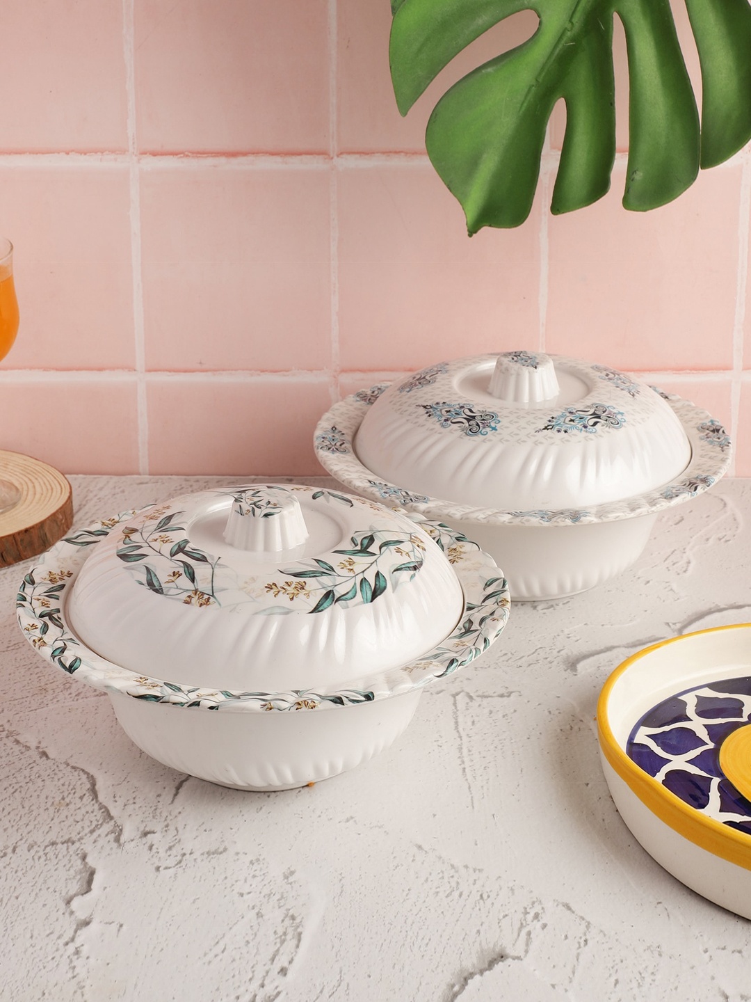 

CDI Set Of 2 White & Green Printed Melamine Serving Bowl