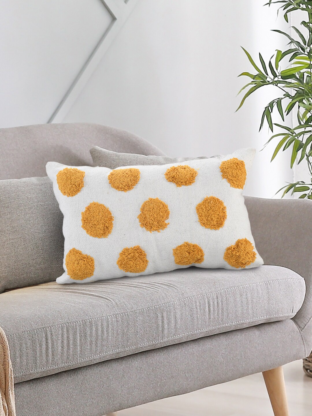 

SASHAA WORLD Cotton Lumbar Cushion 30x50 cm, White