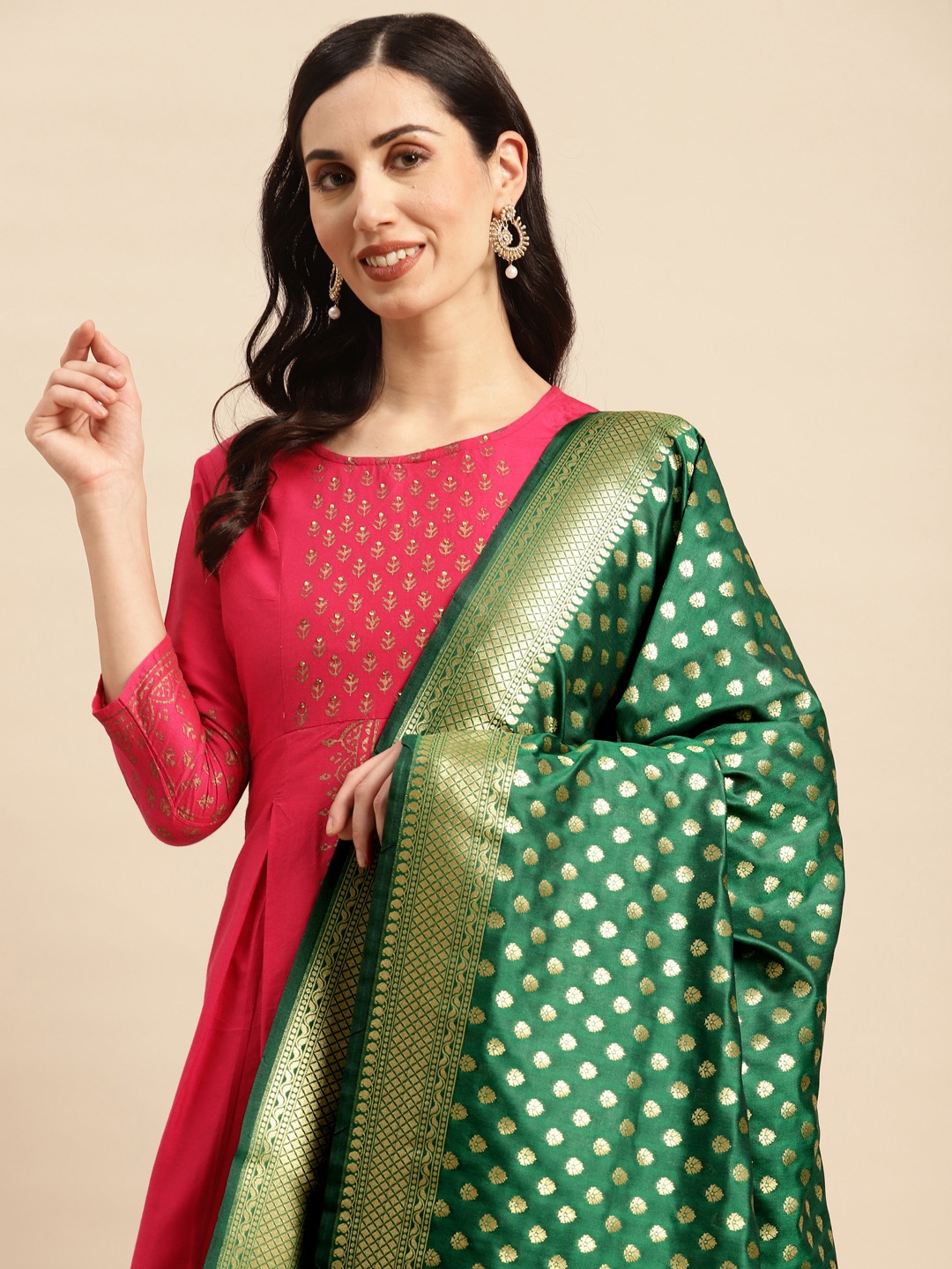 

Banarasi Style Ethnic Motifs Woven Design Dupatta with Zari, Green