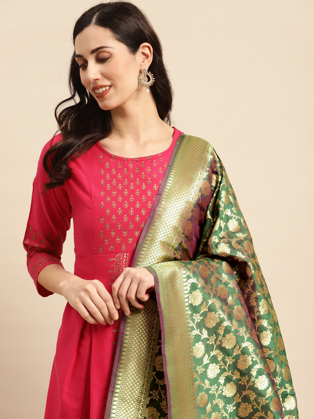 

Banarasi Style Ethnic Motifs Woven Design Dupatta with Zari, Green