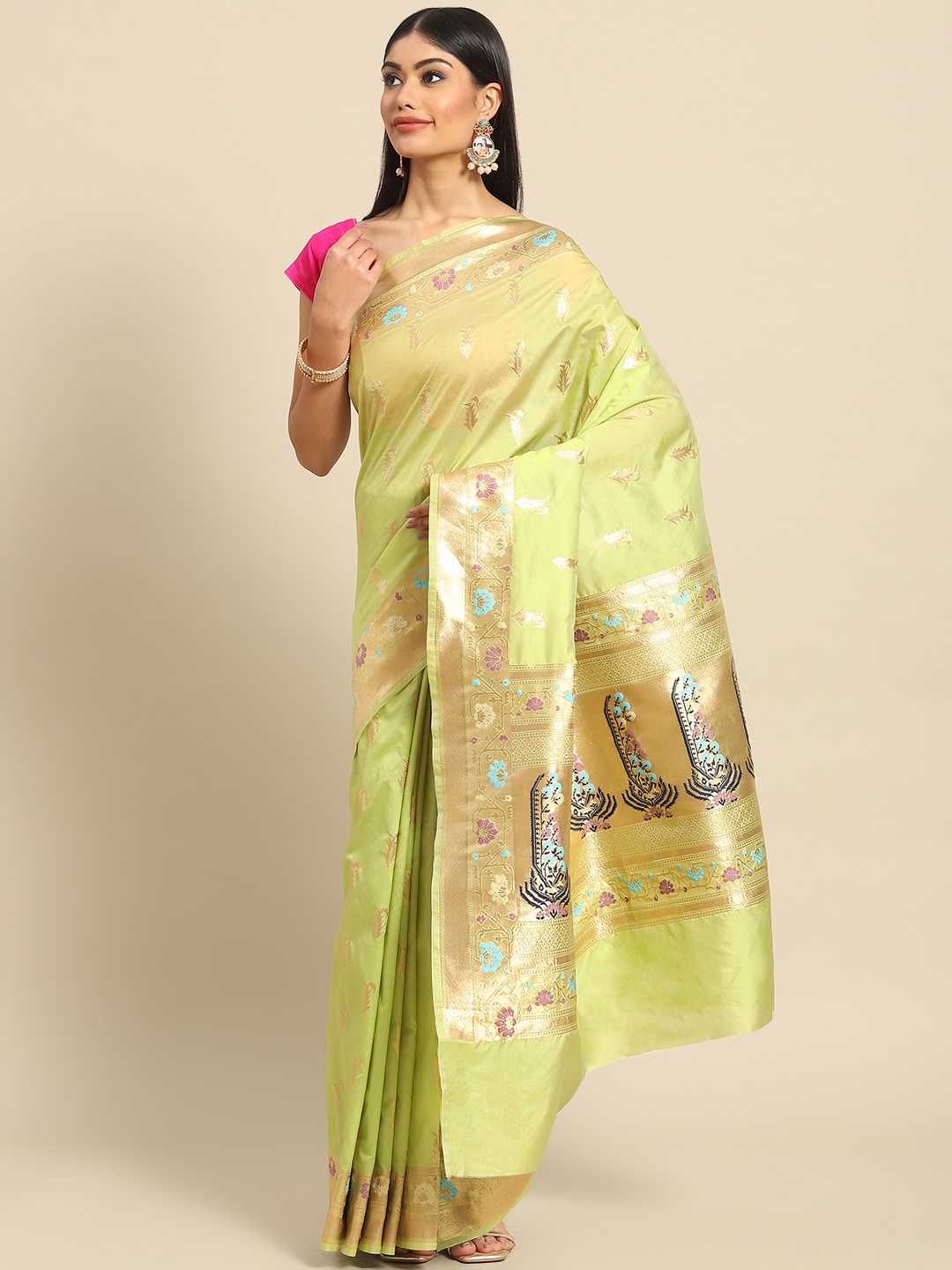 

Banarasi Style Green Floral Zari Art Silk Banarasi Saree