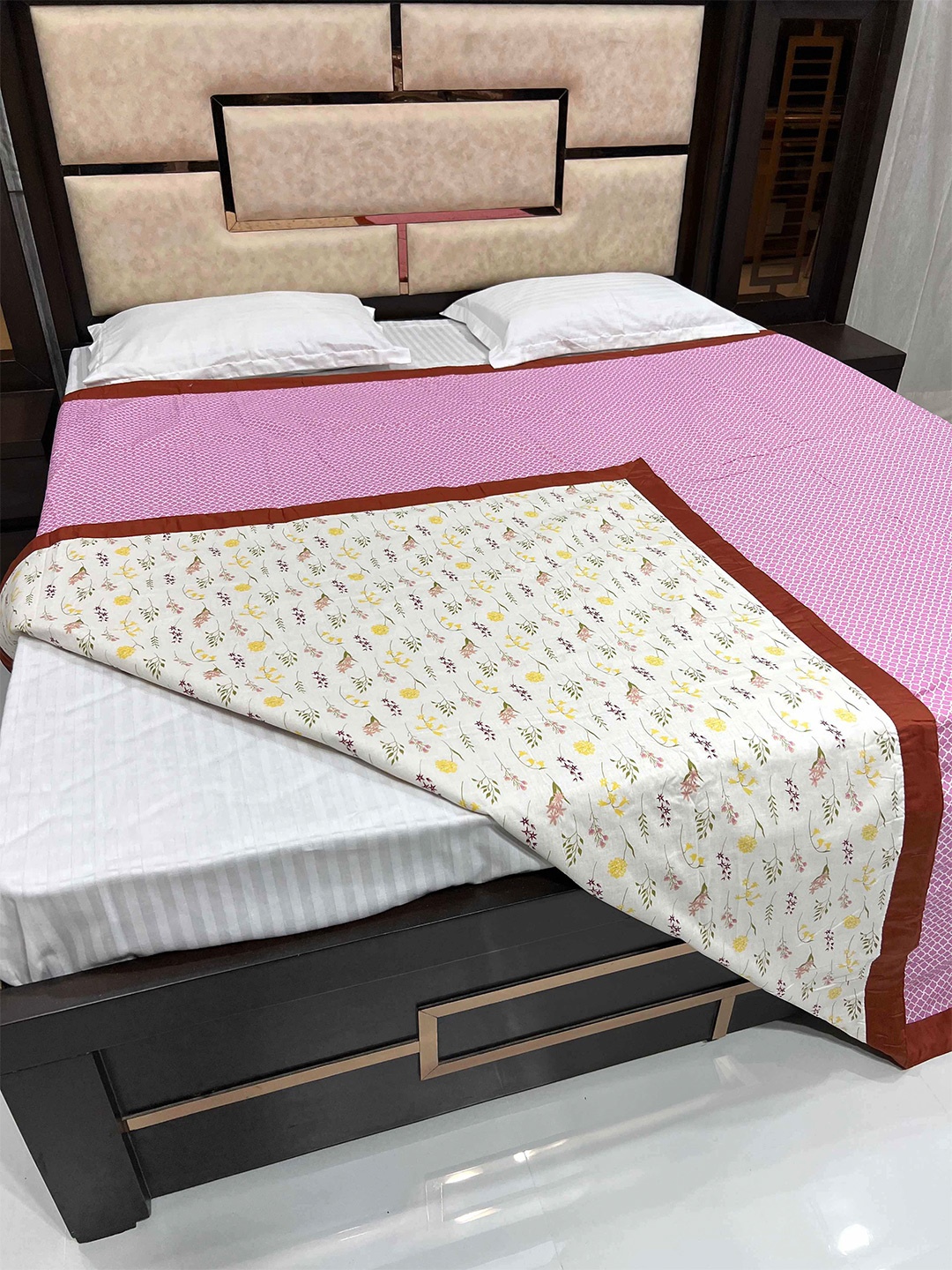 

Pure Decor Silken Brown & White Floral AC Room 233 GSM Double Pure Cotton Bed Dohar