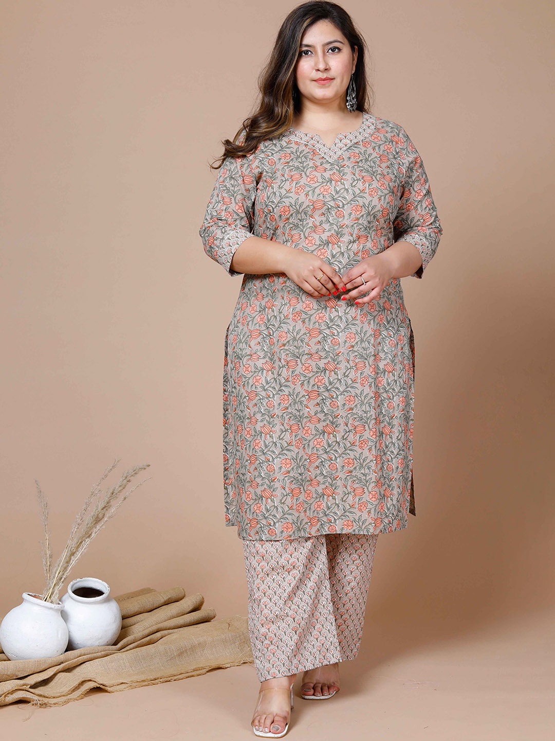 

MIRAVAN Women Plus Size Floral Printed Gotta Patti Pure Cotton Kurta with Palazzos, Brown