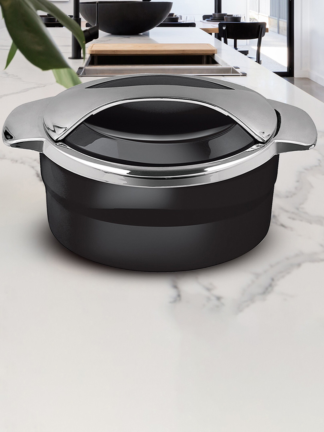 

Milton Zest 2500 Black Insulated Inner Stainless Steel Casserole- 2.25L, Silver