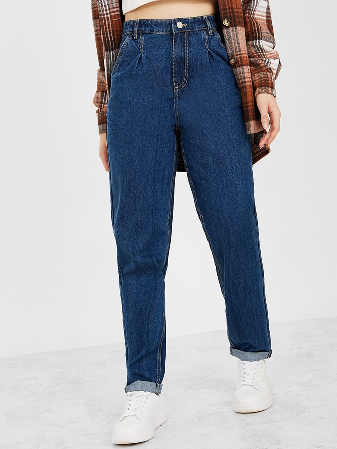 

Styli Women Relaxed Fit High-Rise Cotton Jeans, Blue
