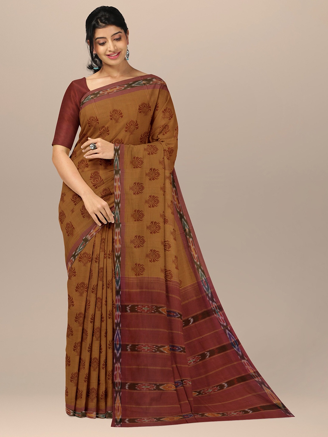 

APCO Ethnic Motifs Embroidered Pure Cotton Saree, Brown