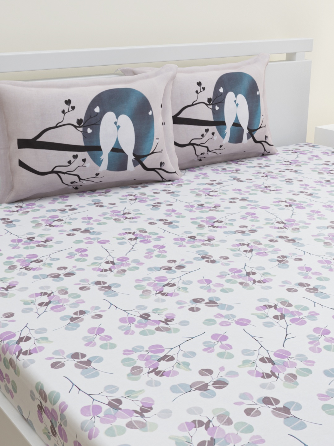 

HOME AFFAIRS White & Purple Floral 180 TC King Pure Cotton Bedsheet with 2 Pillow Covers