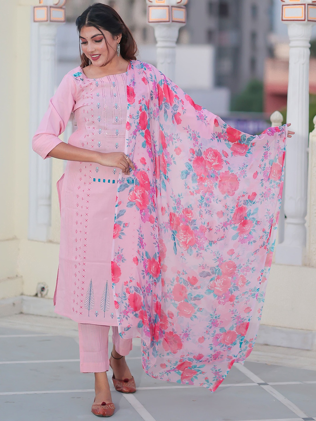 

Ramas Ethnic Motifs Embroidered Sequinned Pure Cotton Kurta with Trousers & With Dupatta, Pink