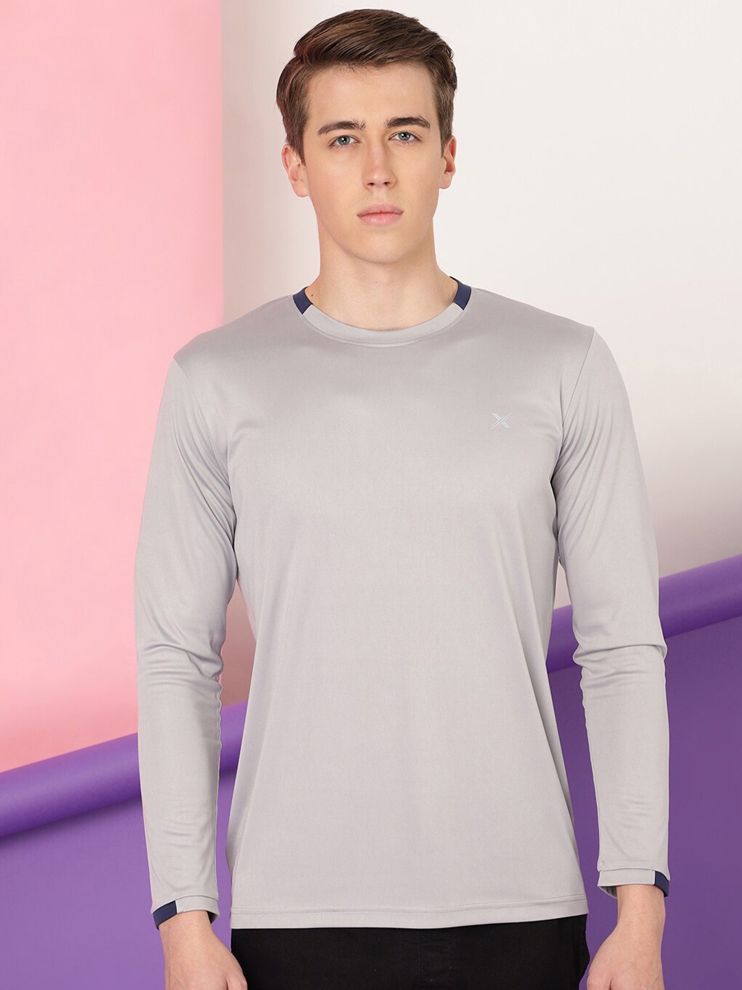 

FTX Men Colourblocked T-shirt, Grey