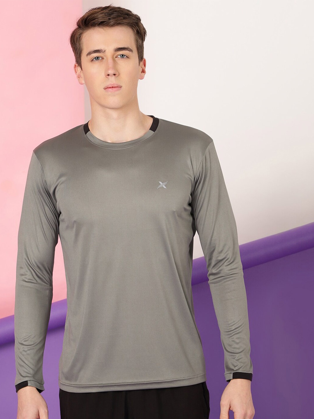 

FTX Men Colourblocked T-shirt, Olive