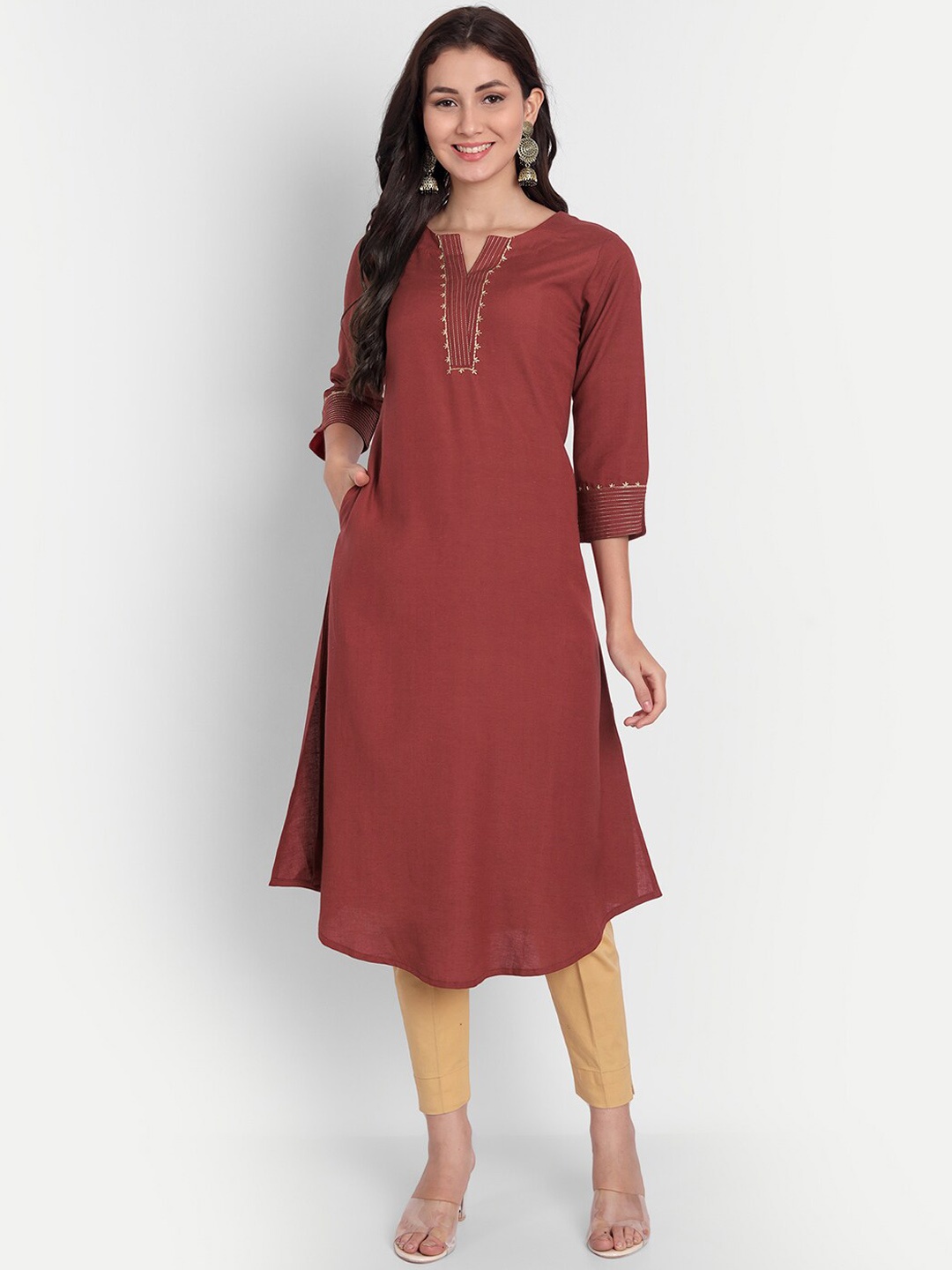 

SUTI Thread Work Cotton Kurta, Maroon