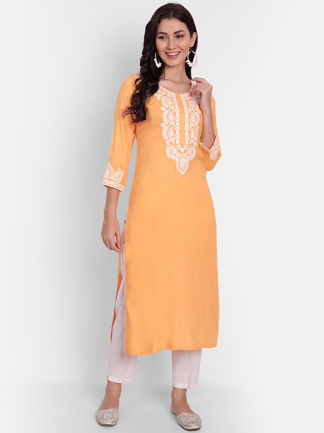 

SUTI Floral Yoke Design Thread Work Kurta, Peach