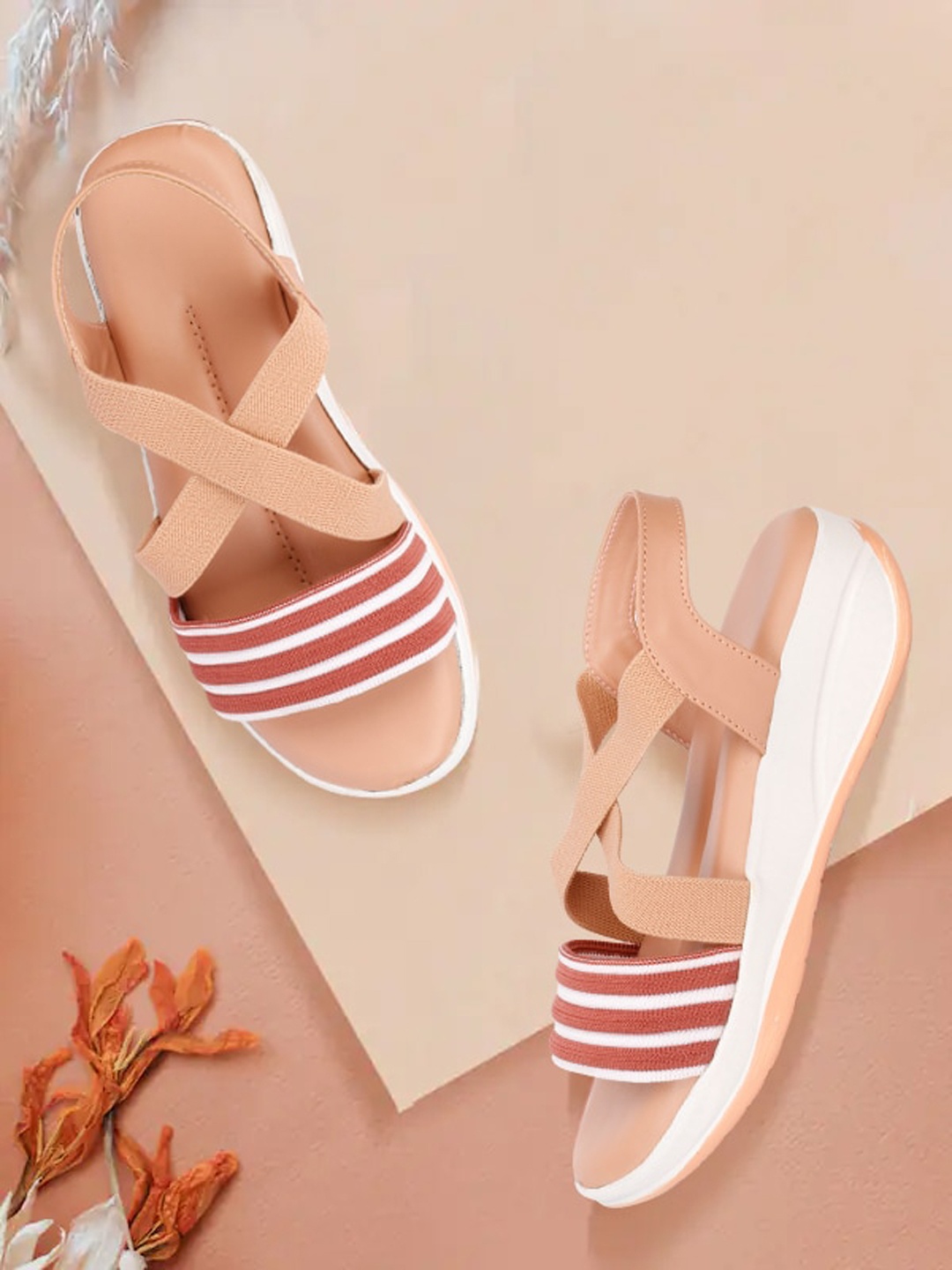 

sneakers villa Women Striped Open Toe Flats, Pink