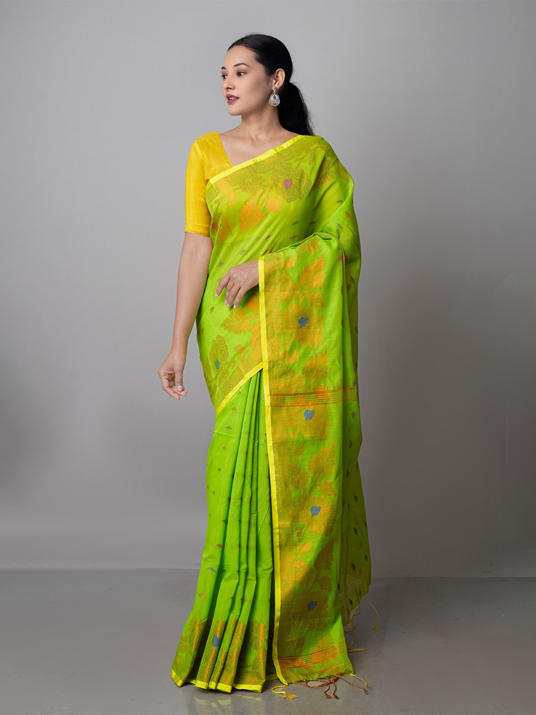 

Unnati Silks Woven Design Zari Silk Cotton Jamdani Saree, Green