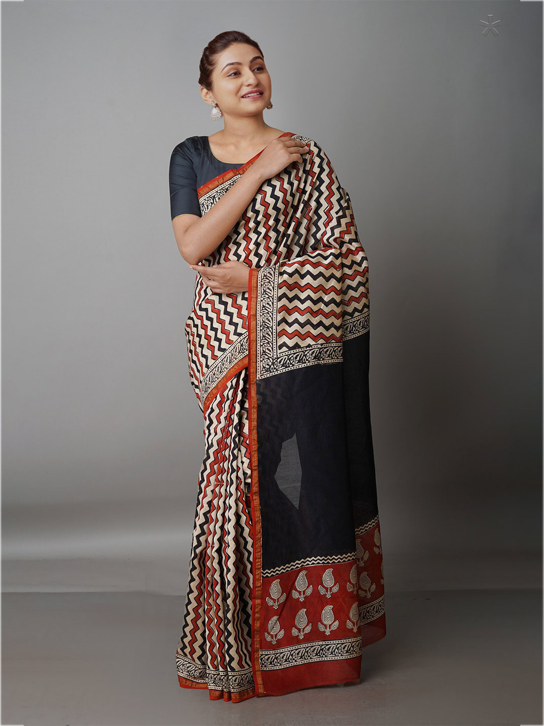 

Unnati Silks Zari Silk Cotton Chanderi Saree, Beige
