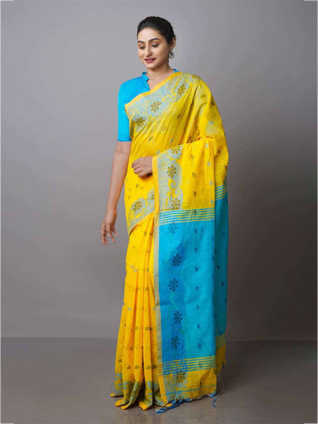 

Unnati Silks Floral Zari Silk Cotton Jamdani Saree, Yellow