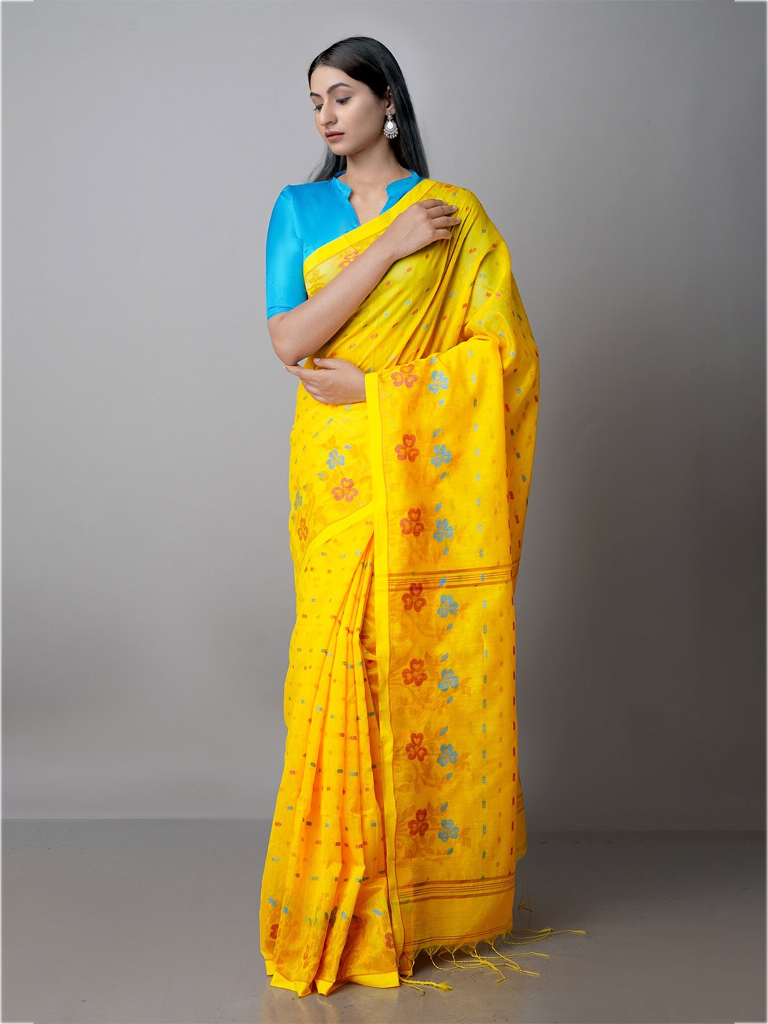 

Unnati Silks Floral Silk Cotton Jamdani Saree, Yellow