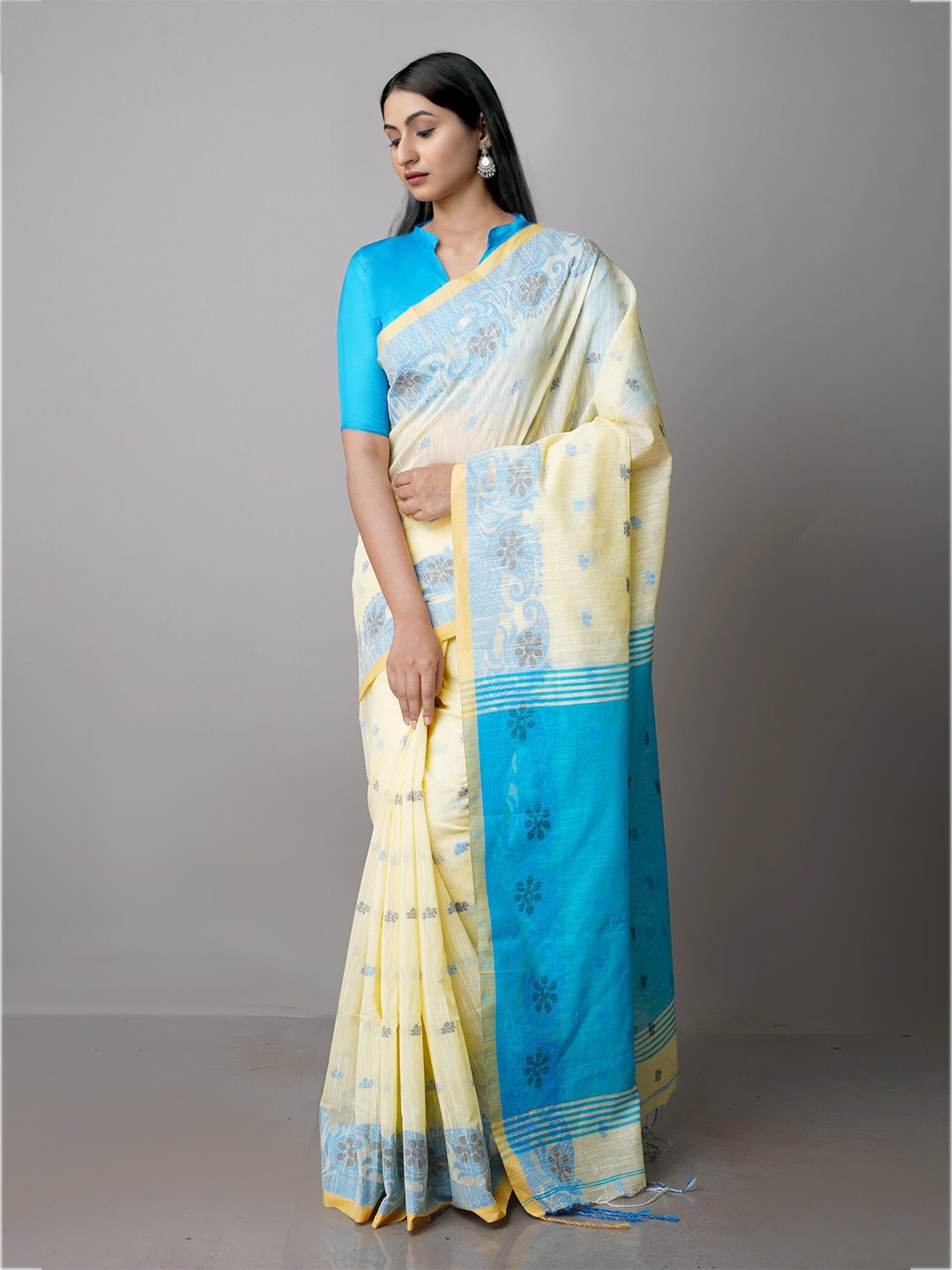 

Unnati Silks Ethnic Motifs Zari Silk Cotton Jamdani Saree, Cream