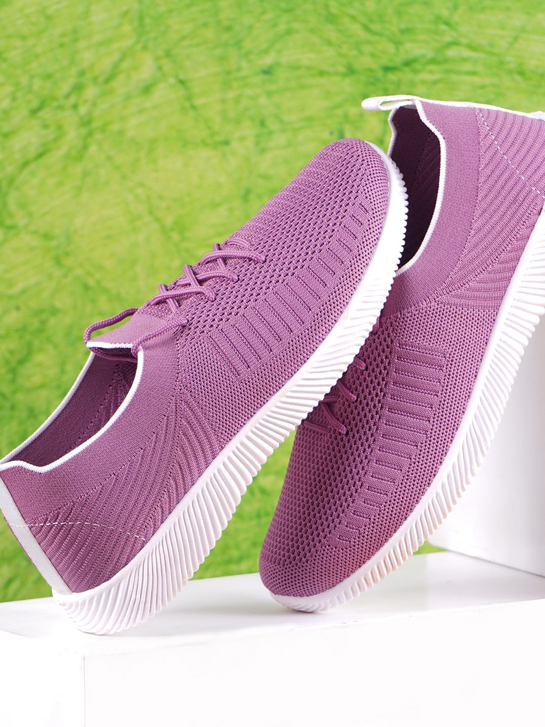 

Try Me Women Woven Design Lightweight Sneakers, Purple