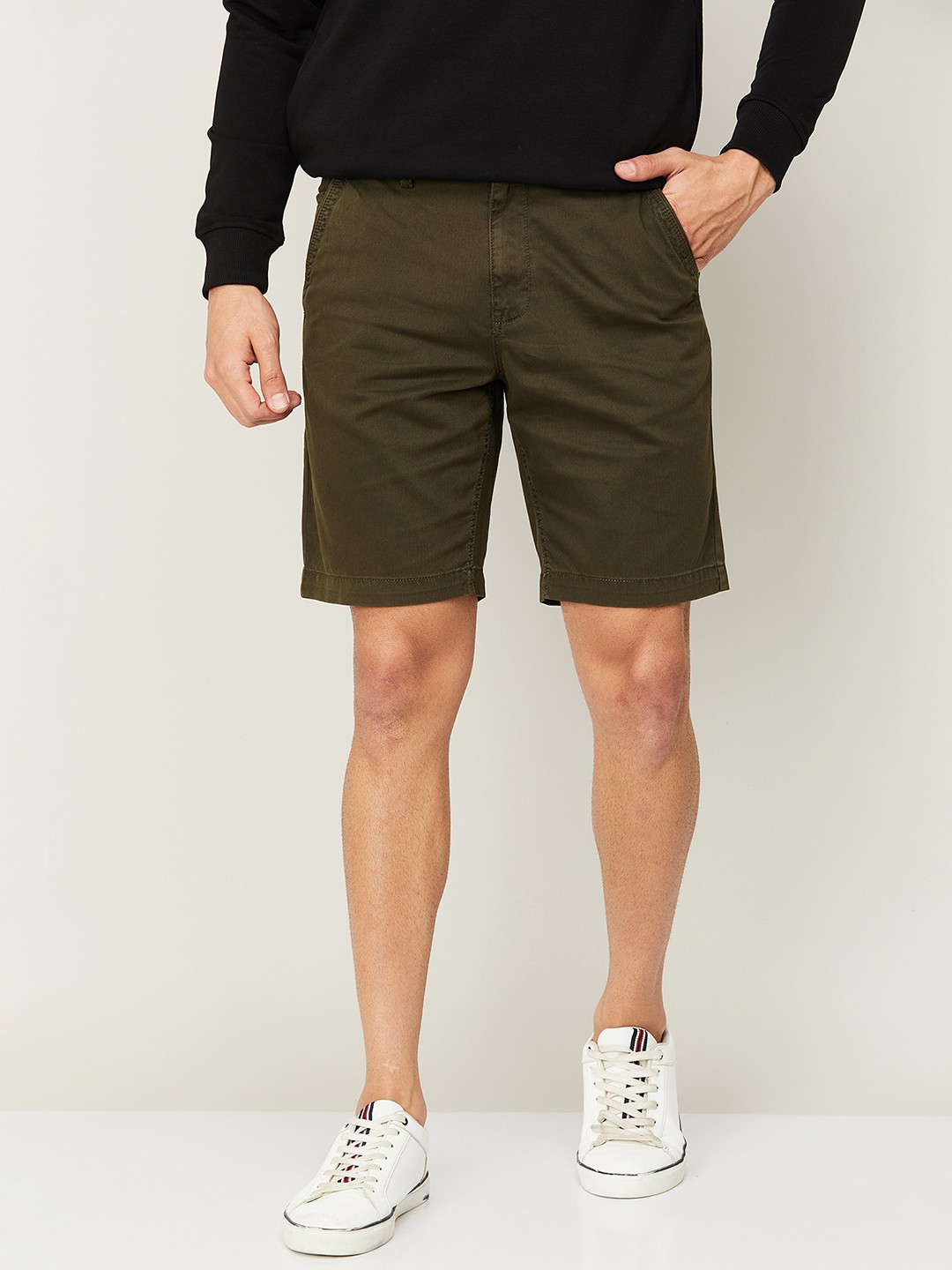 

Fame Forever by Lifestyle Men Mid-Rise Cotton Shorts, Olive
