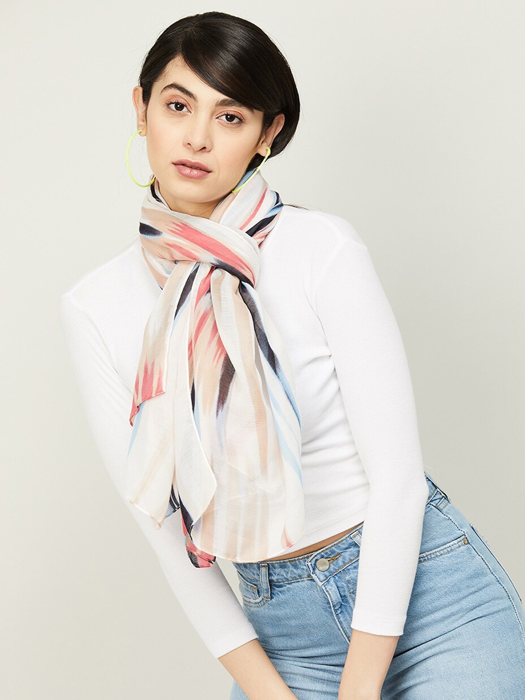 

Ginger by Lifestyle Women Abstract Printed Stole, White