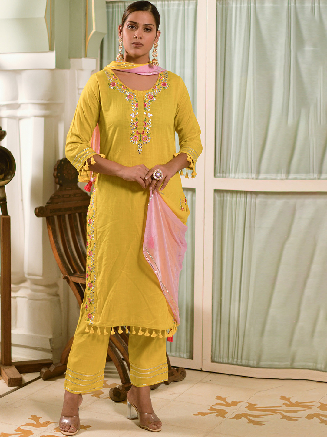

ASPORA Women Embroidered Kurta with Trousers & With Dupatta, Yellow