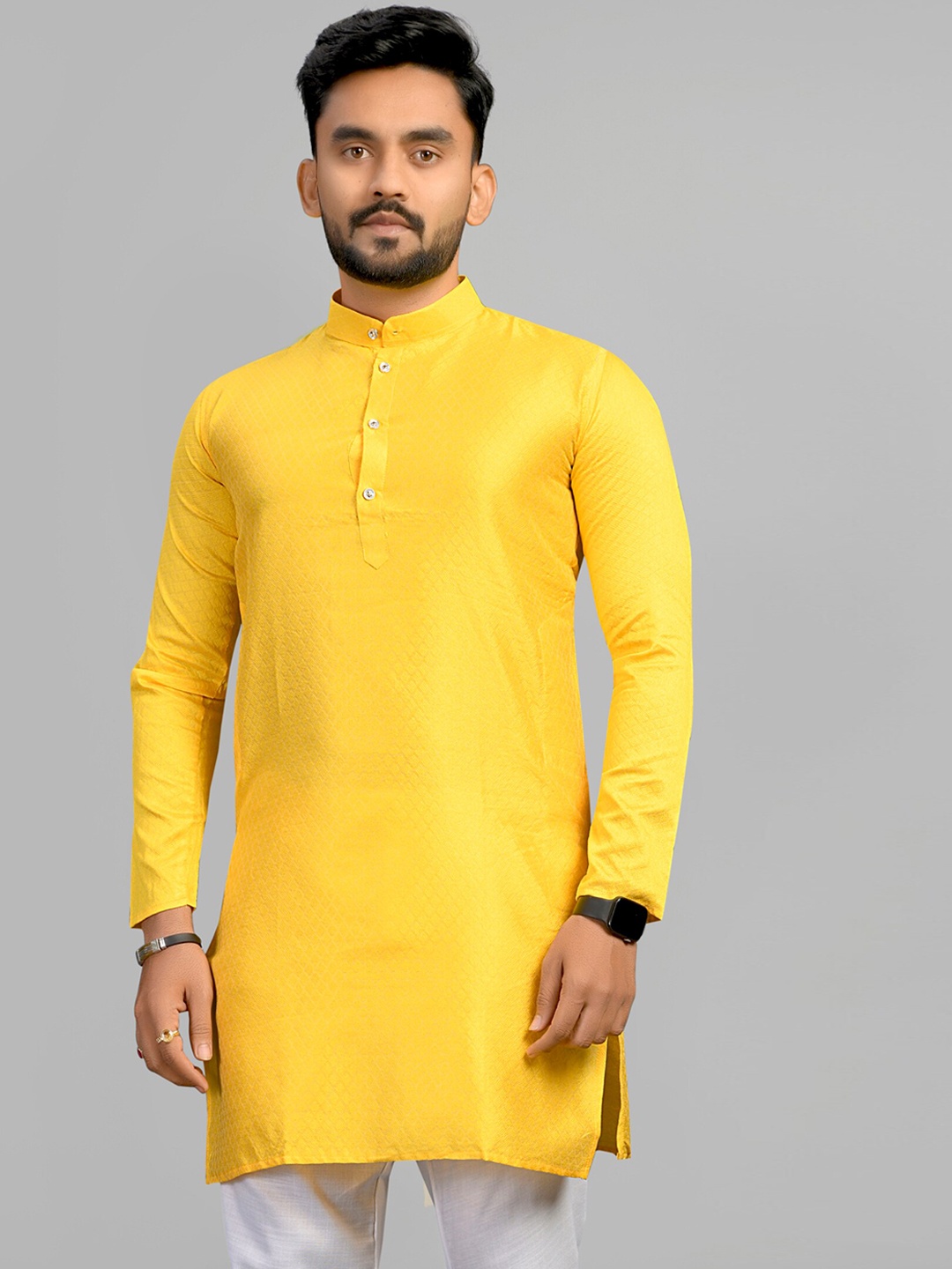 

Fashion FRICKS Mandarin Collar Long Sleeves Straight Kurta, Yellow