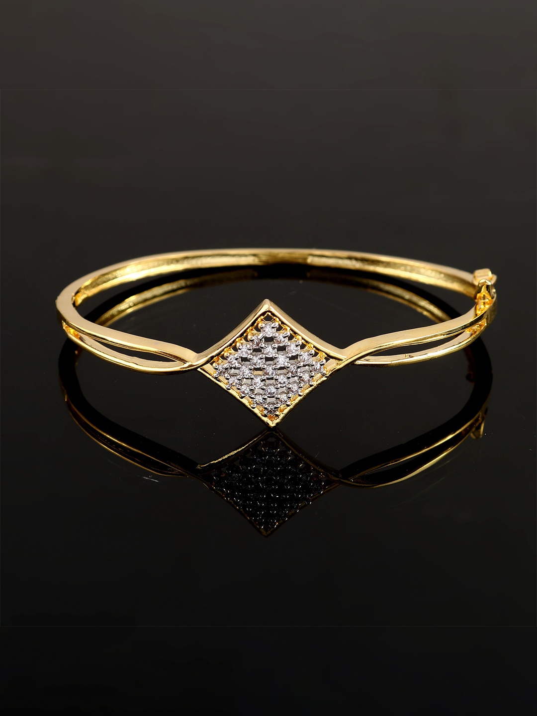 

Jewar Mandi Women Brass Cubic Zirconia Antique Gold-Plated Bangle-Style Bracelet