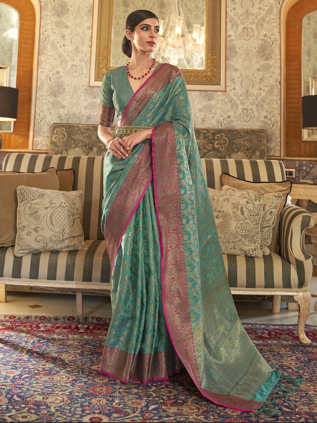 

elora Ethnic Motifs Silk Blend Saree, Teal