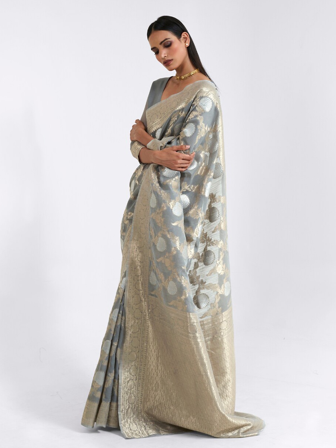 

elora Printed Woven Design Pure Linen Saree, Grey