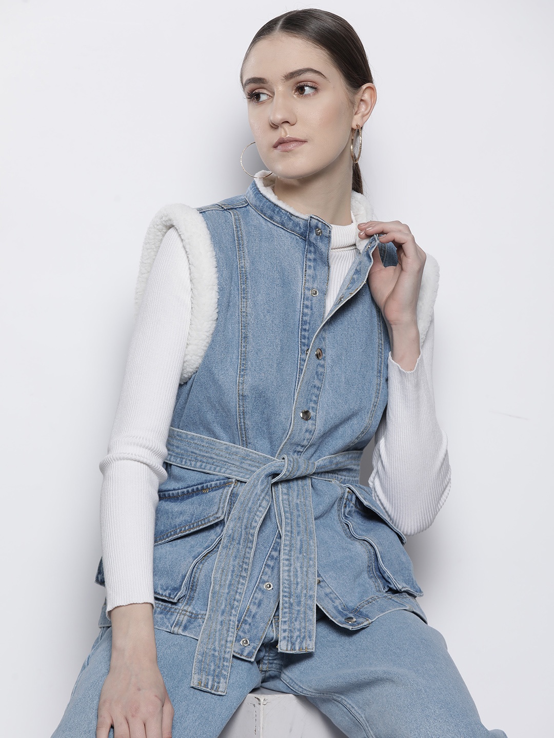 

DOROTHY PERKINS Women Pure Cotton Denim Jacket with Faux Fur Trim, Blue