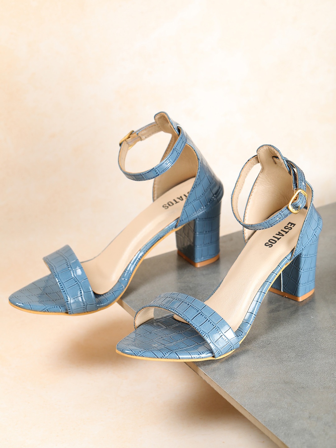 

ESTATOS Textured PU Block Heels, Navy blue
