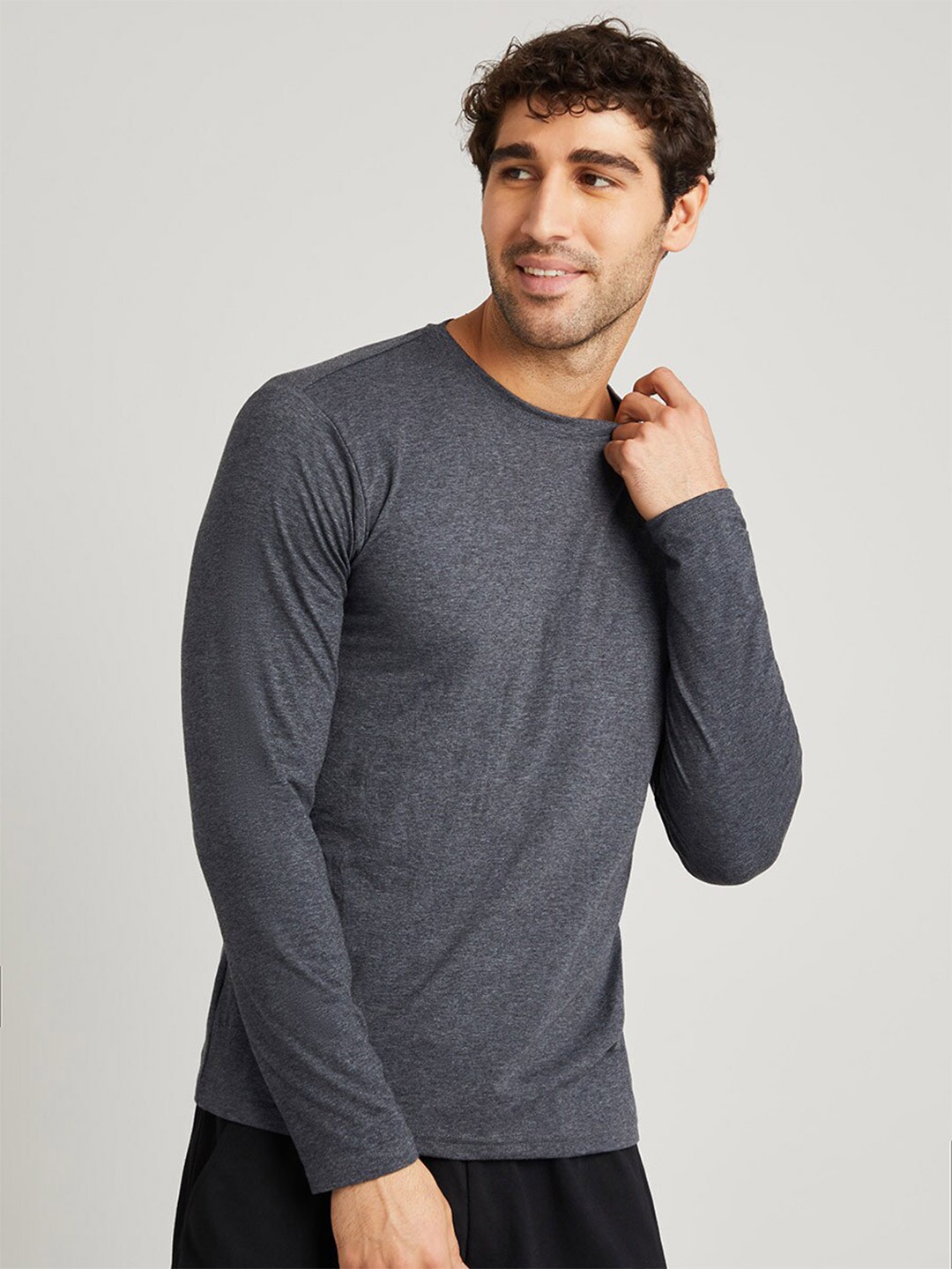 

Styli Crew Neck Muscle Fit T-shirt, Charcoal
