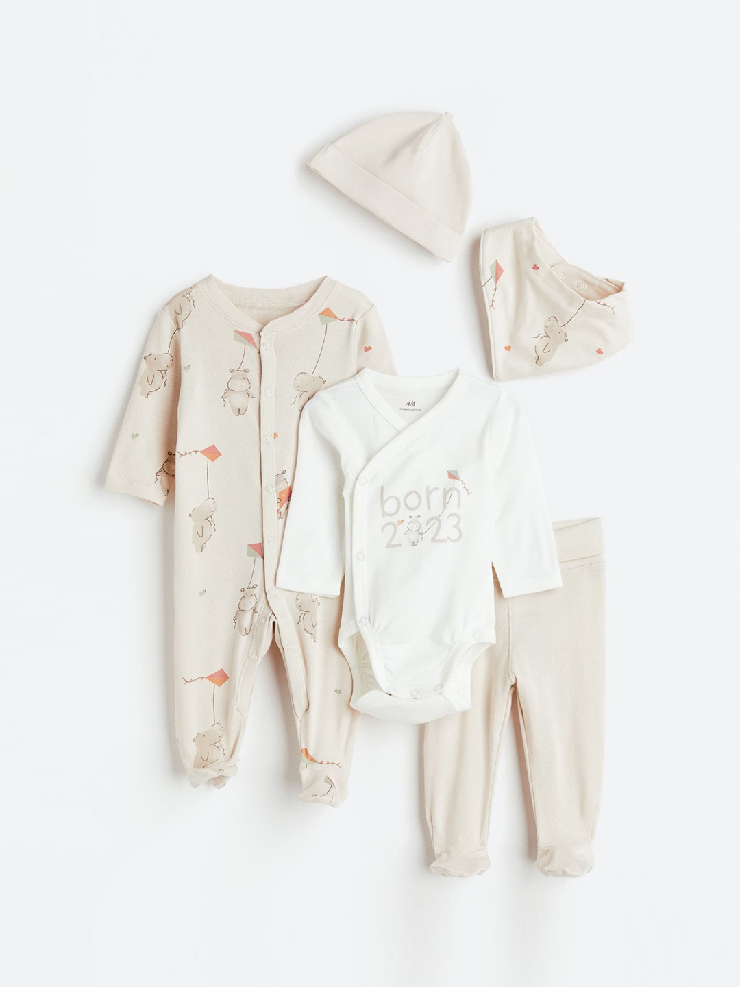 

H&M Boys 5-Piece Gift Set, Beige